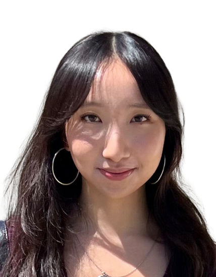 Lily Shi portrait